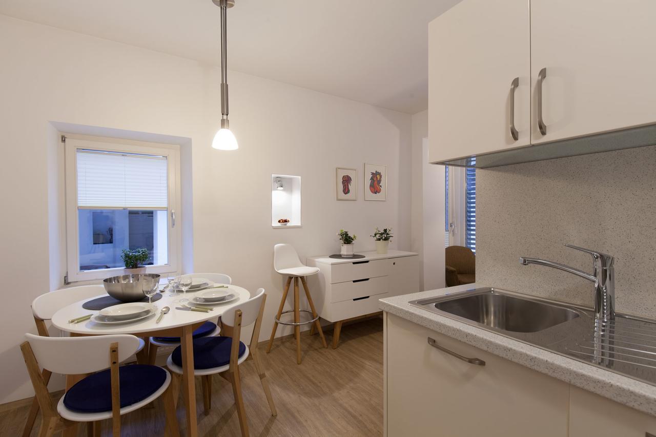 Jager Apartments Tour As Любляна Екстериор снимка